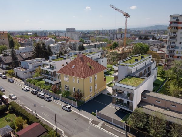 Kleines Bauherrenmodell Neubauprojekt "Villa Neufeld"